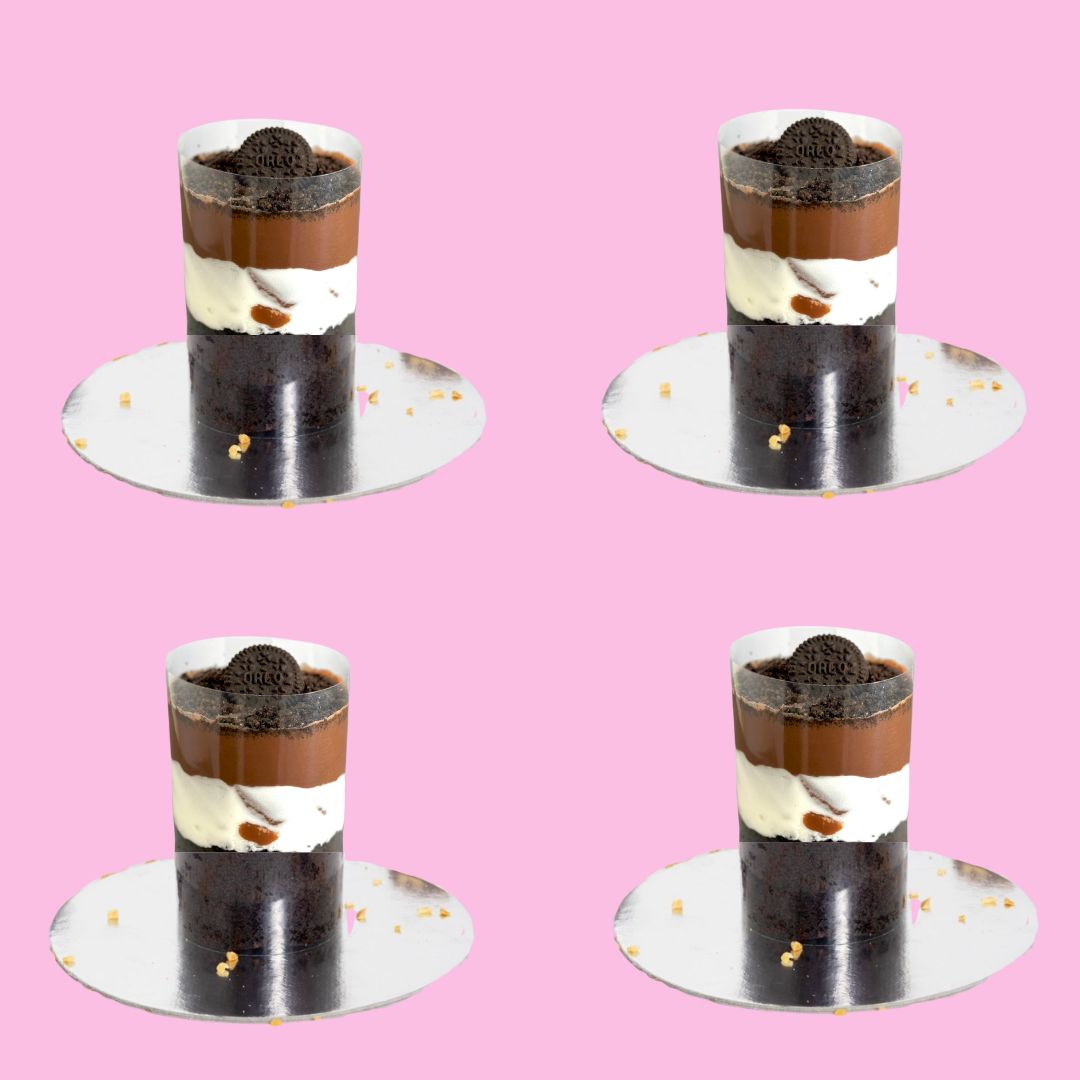 Mini Pull Me Up Cakes