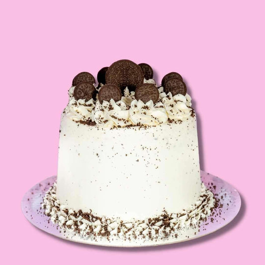 Best Oreo Cake toppings with oreo and nutella oozing